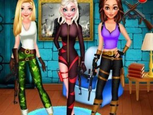 Princesses Adventures Online Dress Up Game